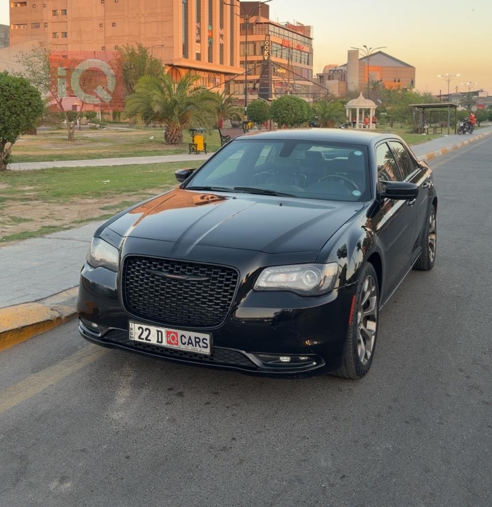 كرايسلر 300